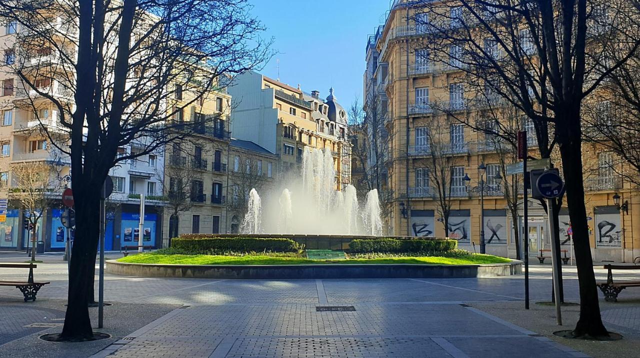 Pension Nuevas Artes Hotel San Sebastian Exterior photo